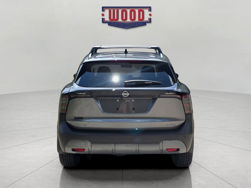 New 2026 Nissan Kicks SV SUV
