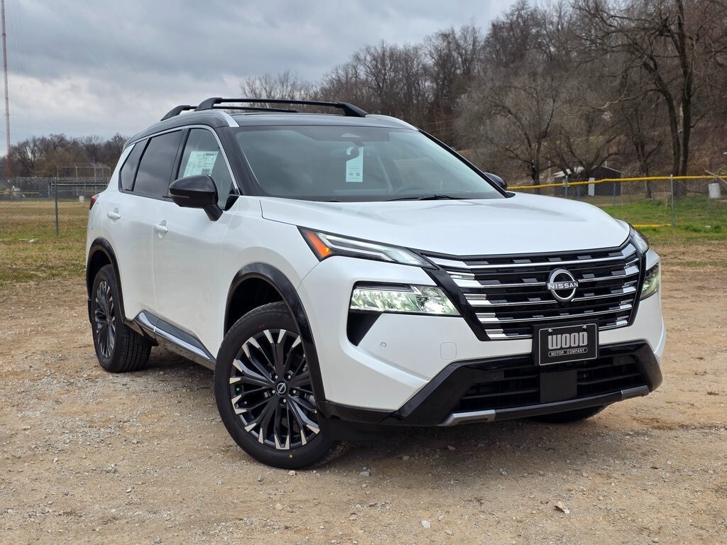 2026 Nissan Rogue Platinum's photo