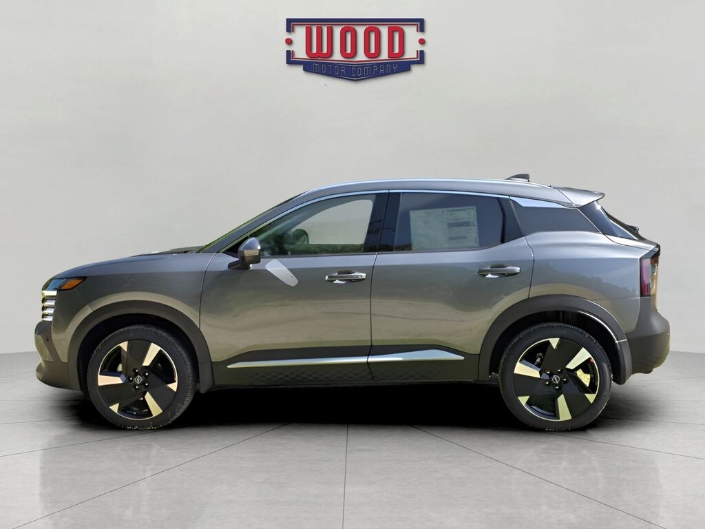 Used 2025 Nissan Kicks SR SUV