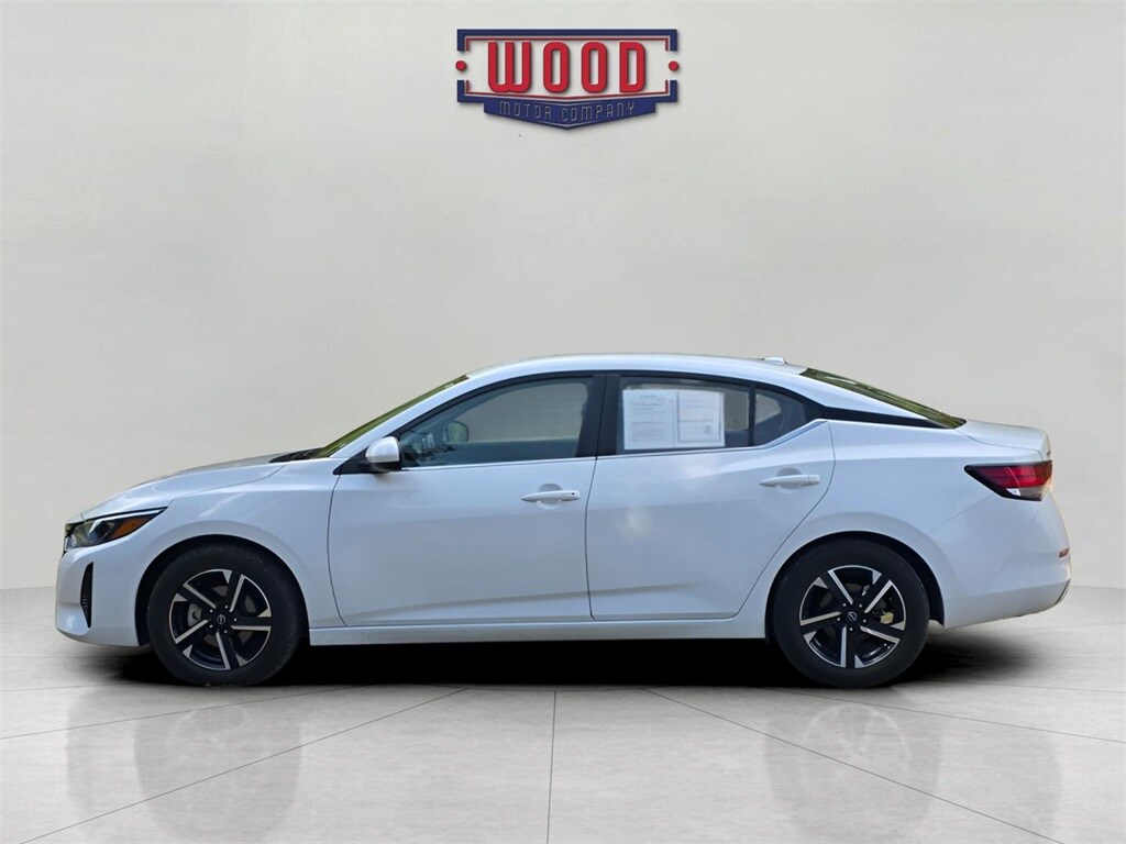 2024 Nissan Sentra SV photo 4