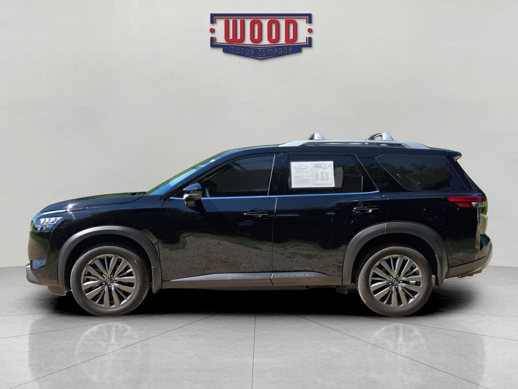 Used 2025 Nissan Pathfinder SL SUV