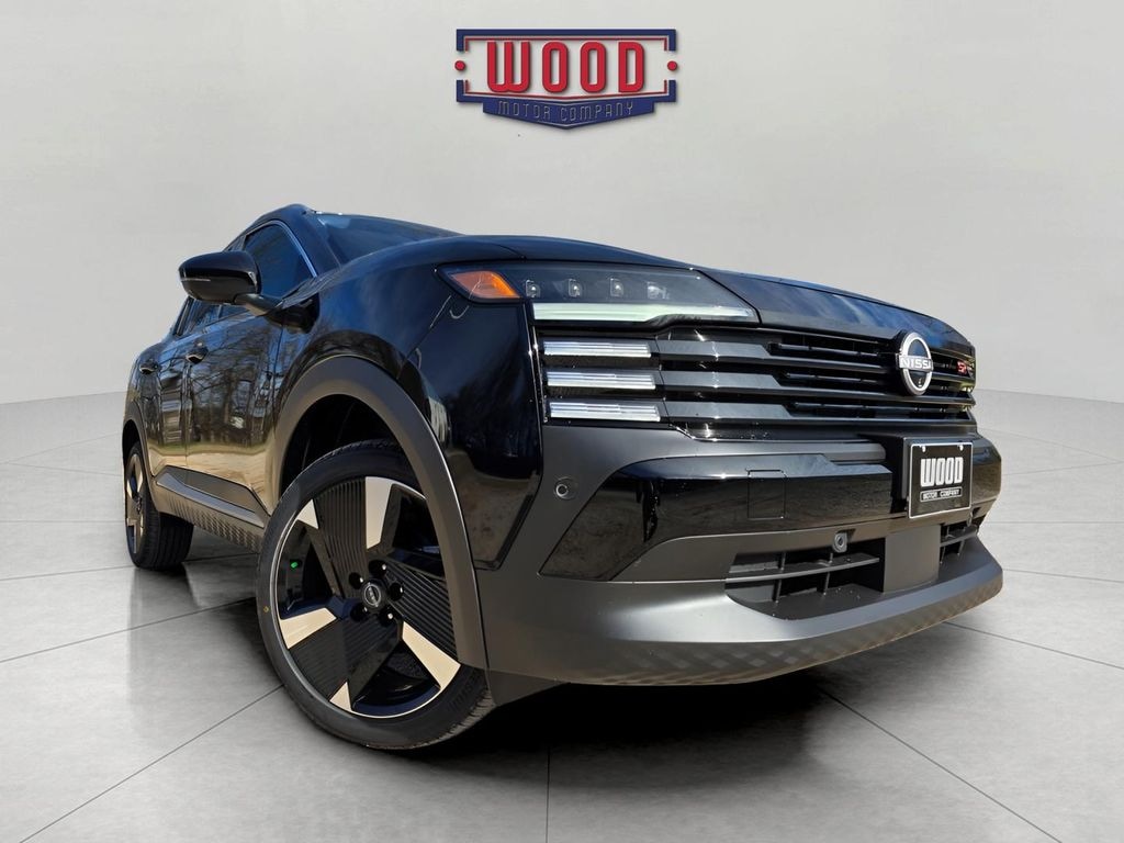 New 2026 Nissan Kicks SR SUV