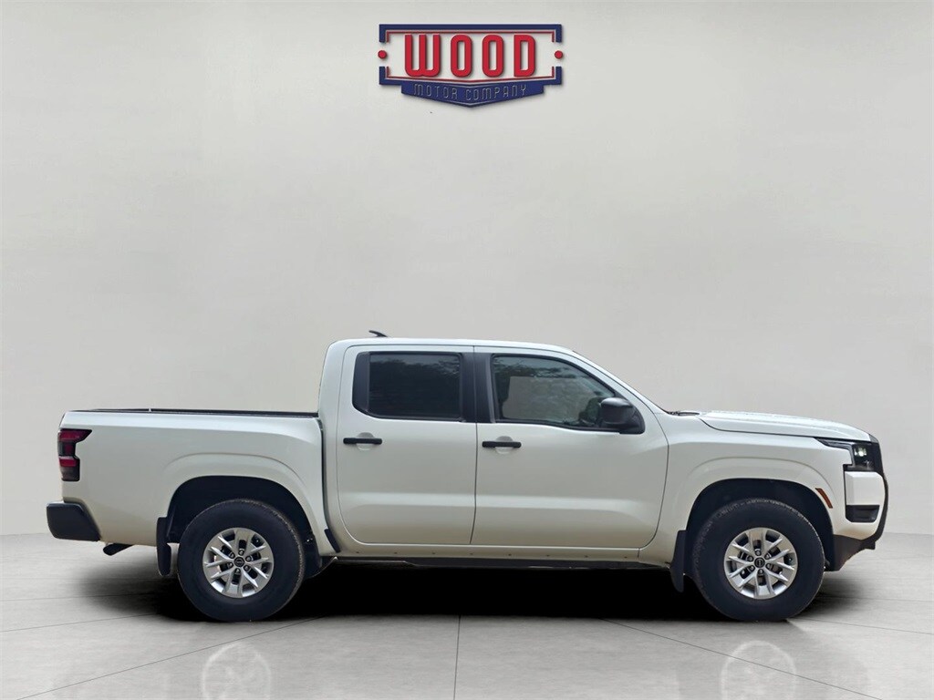 2026 Nissan Frontier S photo 2