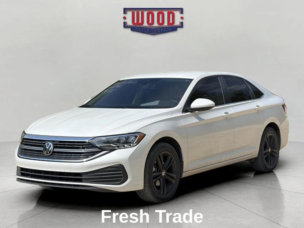 Used 2024 Volkswagen Jetta 1.5T SE Sedan
