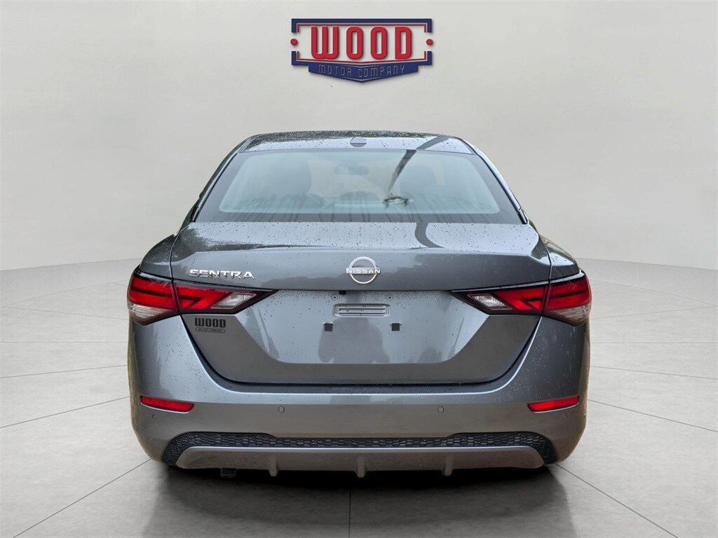 2025 Nissan Sentra SV photo 2