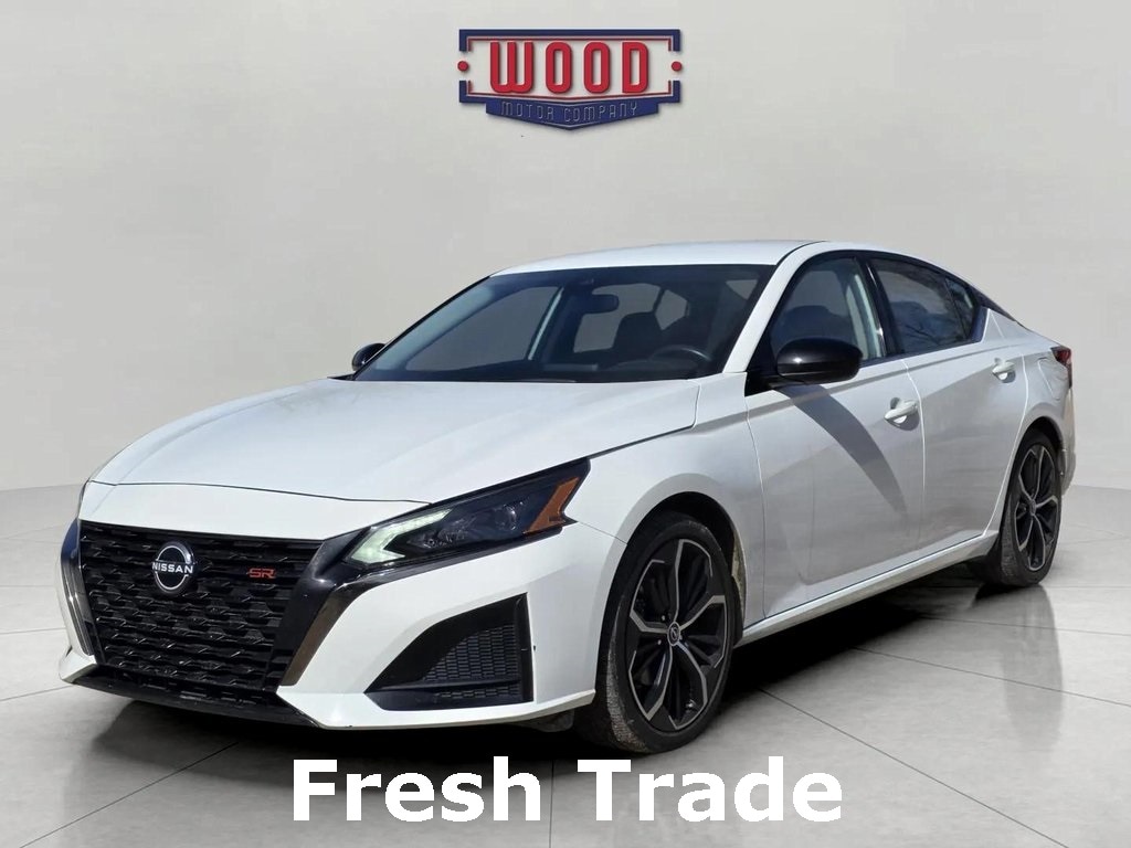 Used 2024 Nissan Altima 2.5 SR Sedan