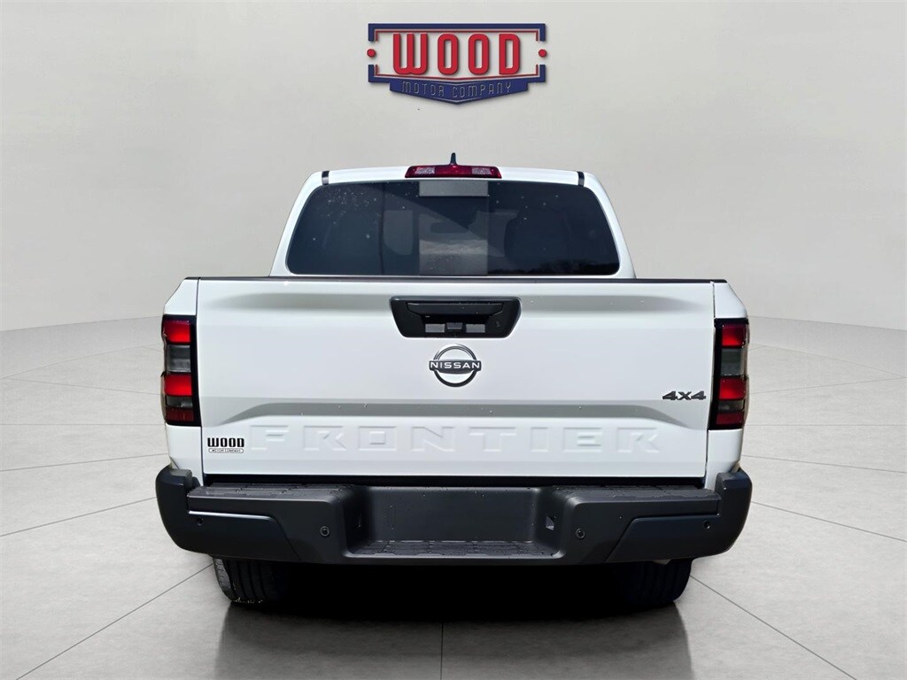 2026 Nissan Frontier S photo 3