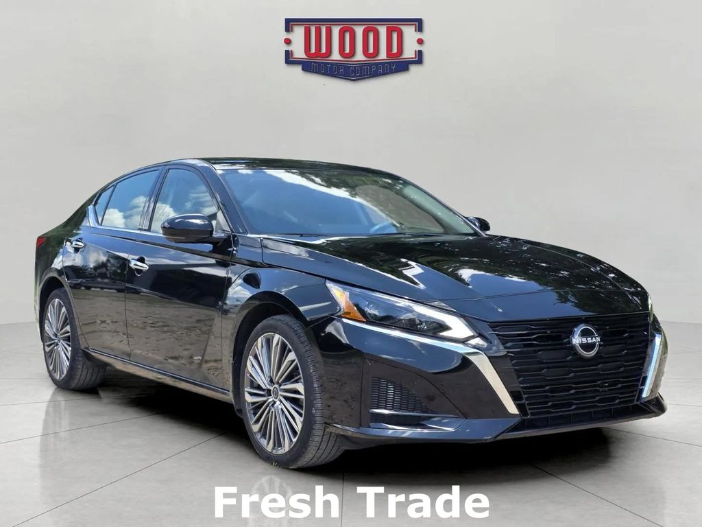 2024 Nissan Altima 2.5 SL AWD's photo