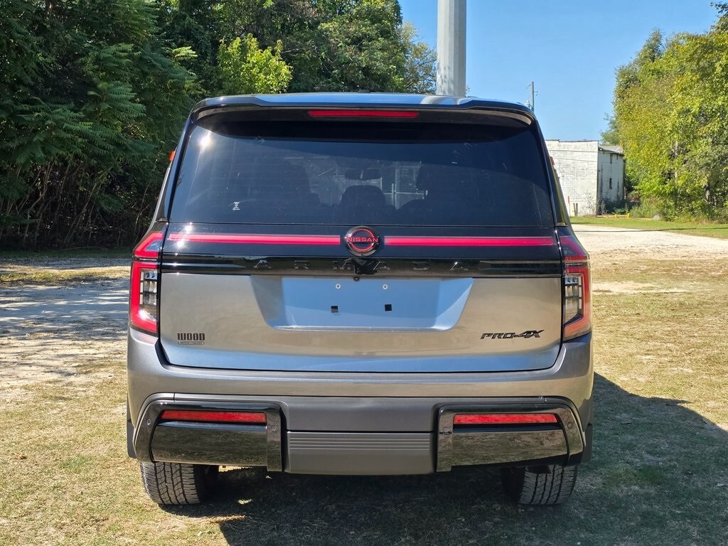2026 Nissan Armada photo 3