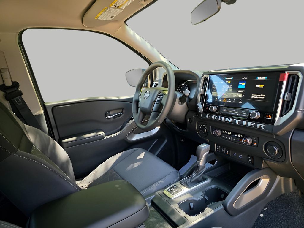 2026 Nissan Frontier SV - Photo 14