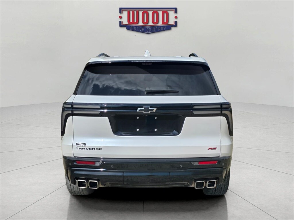 2024 Chevrolet Traverse RS photo 3