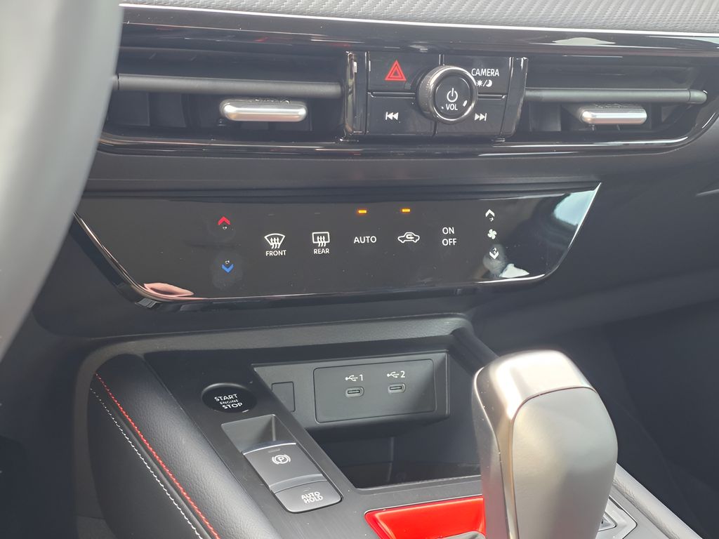 2026 Nissan KICKS SR - Photo 23