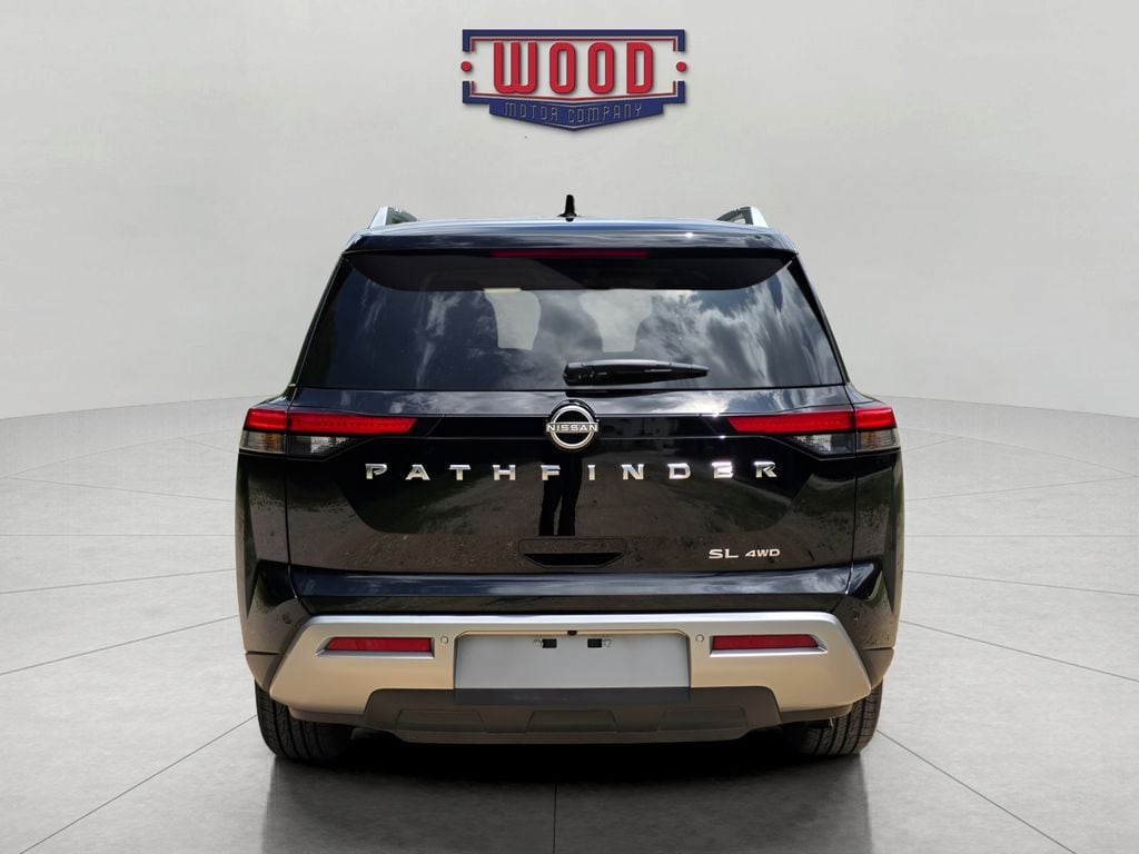 Used 2025 Nissan Pathfinder SL SUV