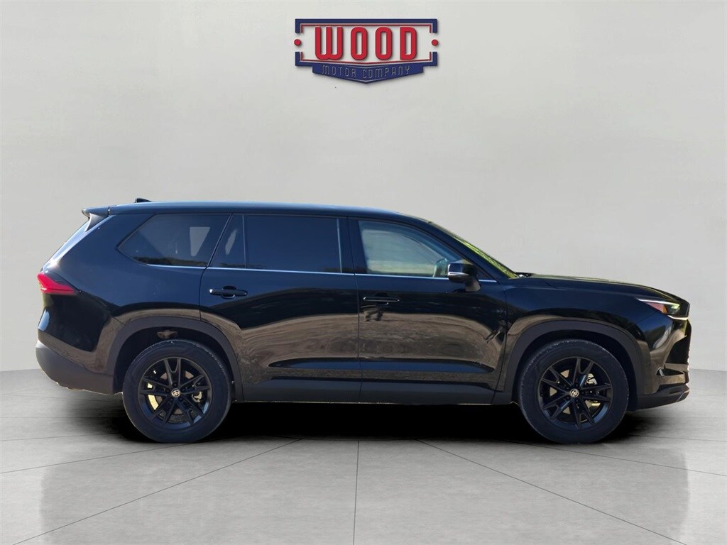 2024 Toyota Grand Highlander XLE photo 2