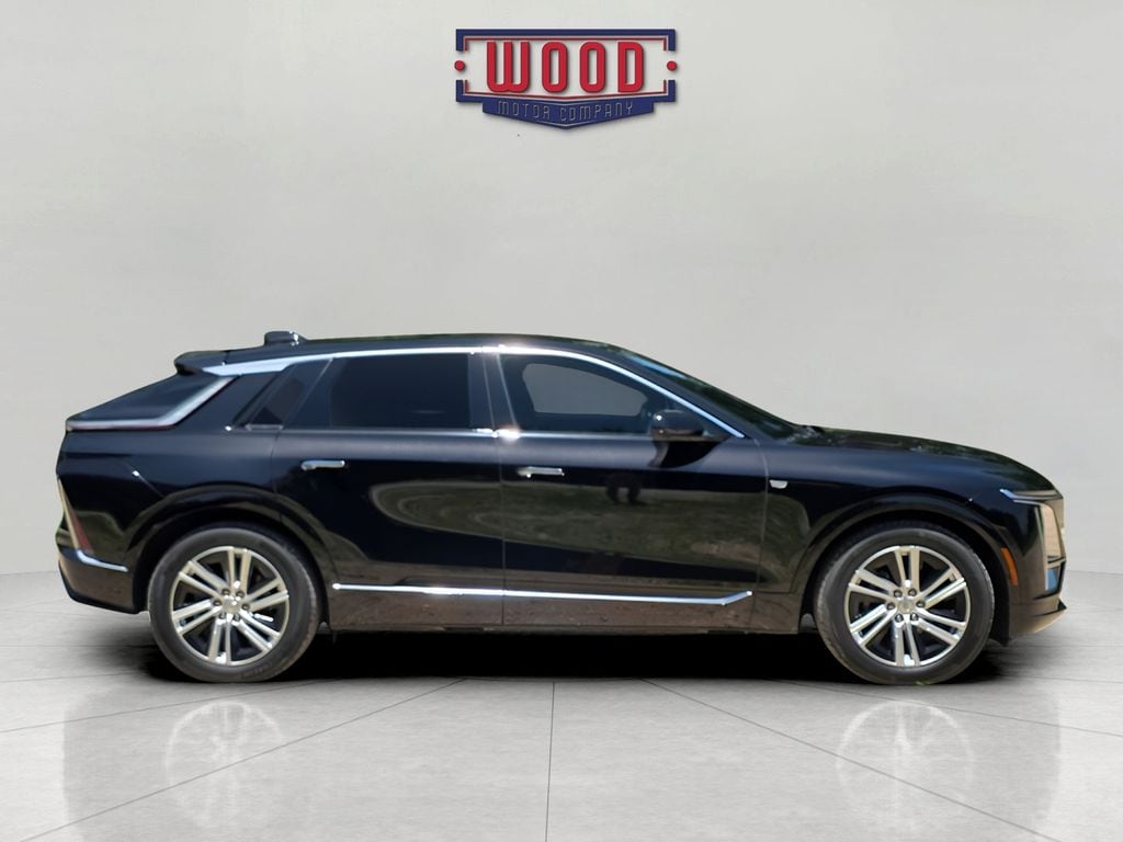 Used 2024 Cadillac LYRIQ Tech with VIN 1GYKPMRL8RZ133617 for sale in Harrison, AR