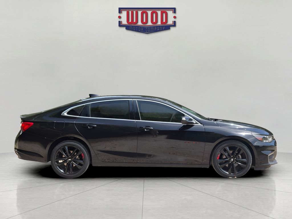 Used 2018 Chevrolet Malibu 1LT with VIN 1G1ZD5ST8JF236810 for sale in Harrison, AR