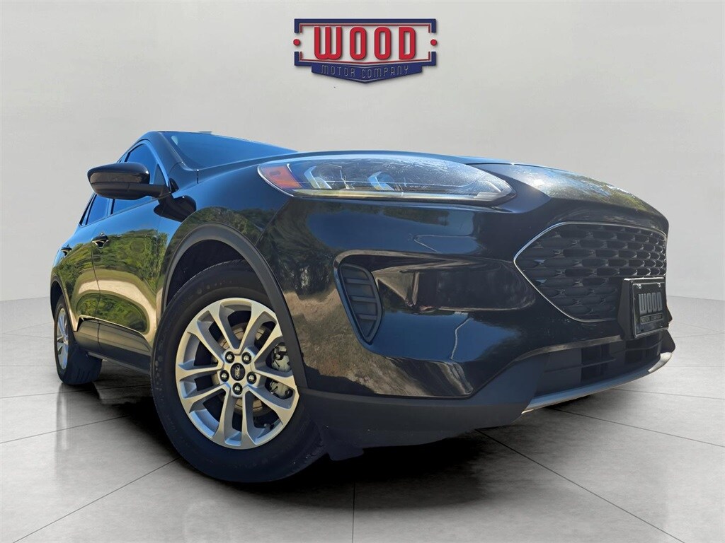 2021 Ford Escape Hybrid SE photo 3