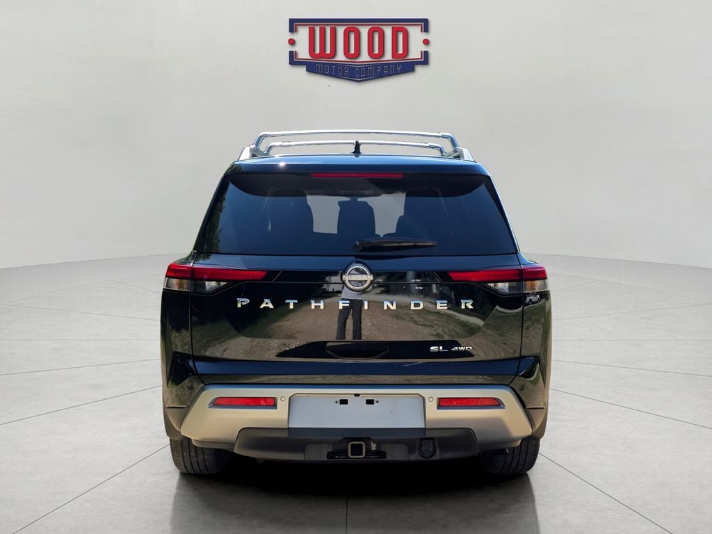 Used 2025 Nissan Pathfinder SL SUV