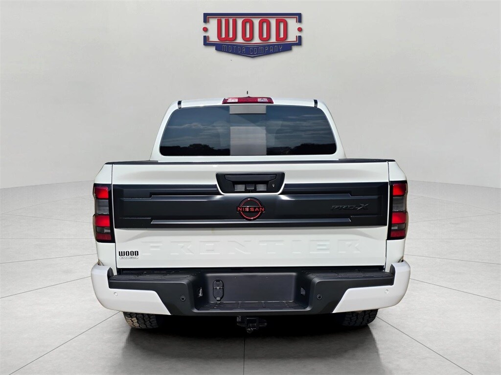 2026 Nissan Frontier PRO-X photo 3