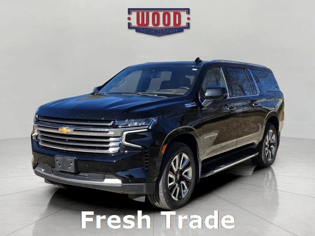 2021 Chevrolet Suburban High Country photo 2
