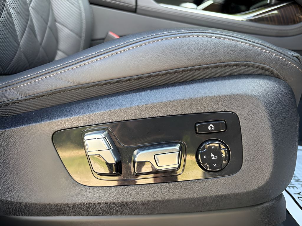 2023 BMW X7 40i - Photo 15