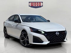 2026 Nissan Altima SR Sedan