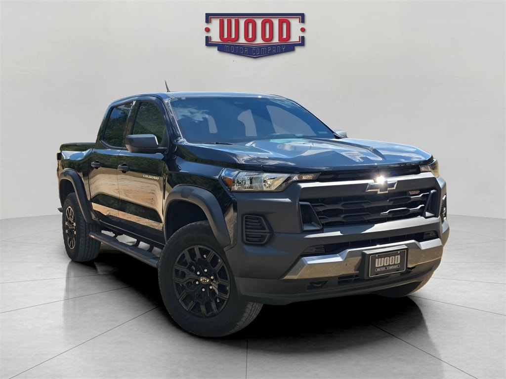 Used 2024 Chevrolet Colorado Trail Boss Truck