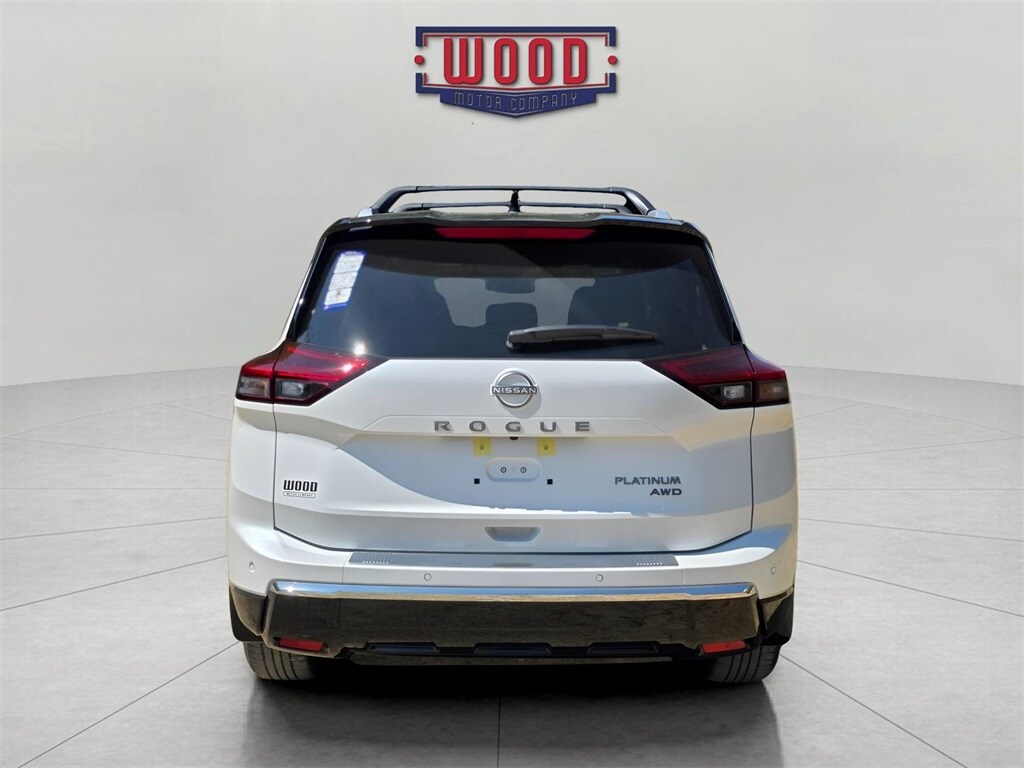 2026 Nissan Rogue Platinum photo 3