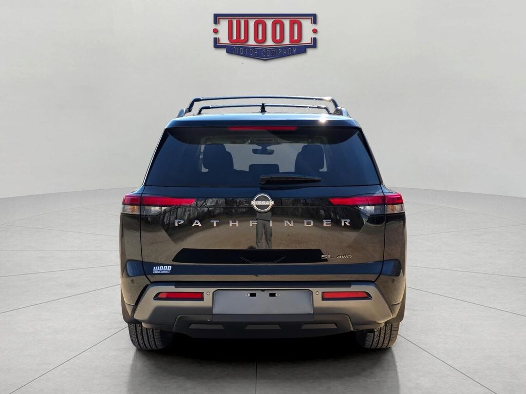 New 2026 Nissan Pathfinder SL SUV