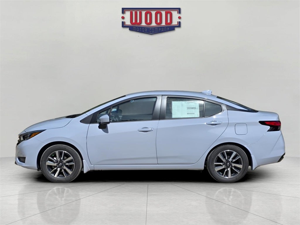 New 2025 Nissan Versa 1.6 SV Sedan