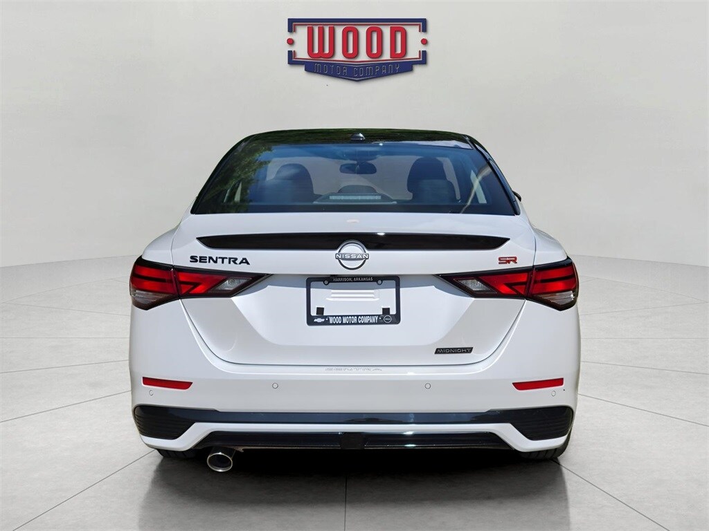 2025 Nissan Sentra SR photo 3