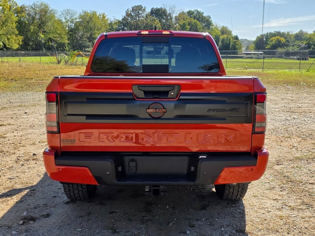 2026 Nissan Frontier PRO-4X photo 4