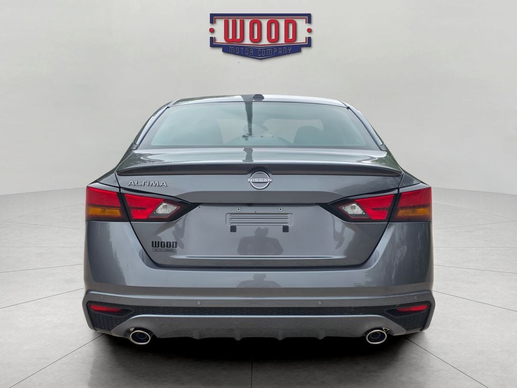 New 2026 Nissan Altima SV Sedan