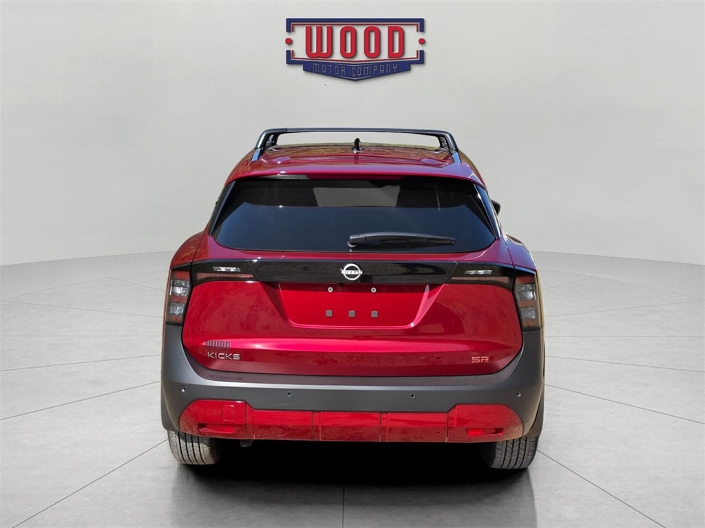 New 2026 Nissan Kicks SR SUV