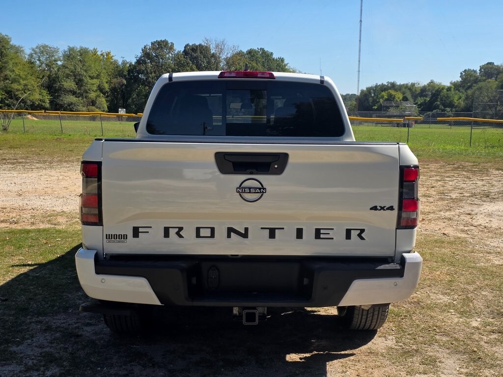 2026 Nissan Frontier SV photo 4