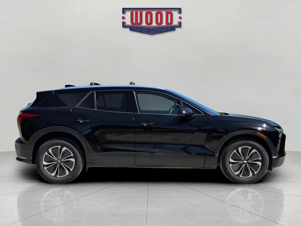 Used 2024 Chevrolet Blazer EV LT with VIN 3GNKDBRJ7RS215618 for sale in Harrison, AR