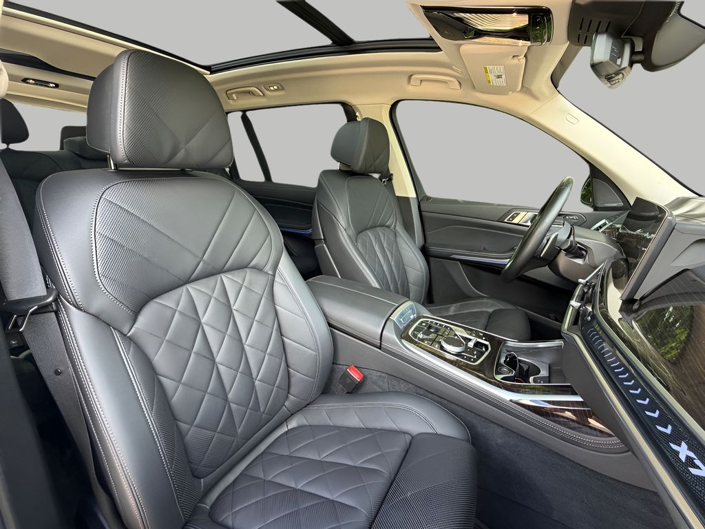 2023 BMW X7 40i - Photo 16