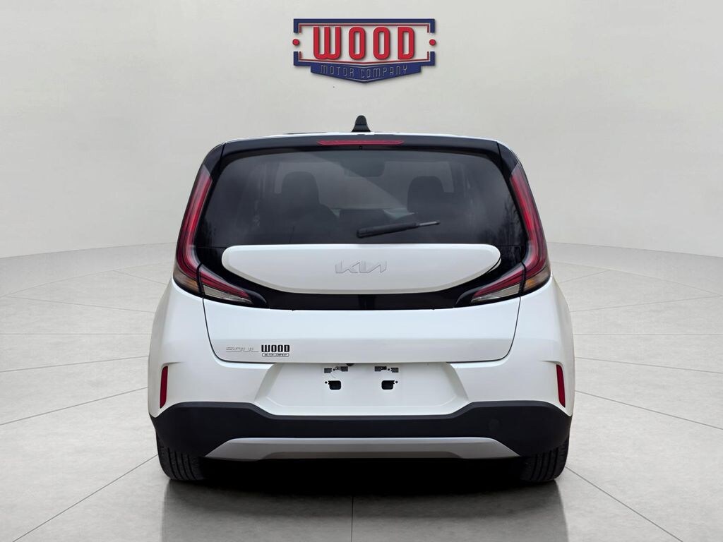 Used 2023 Kia Soul LX Hatchback