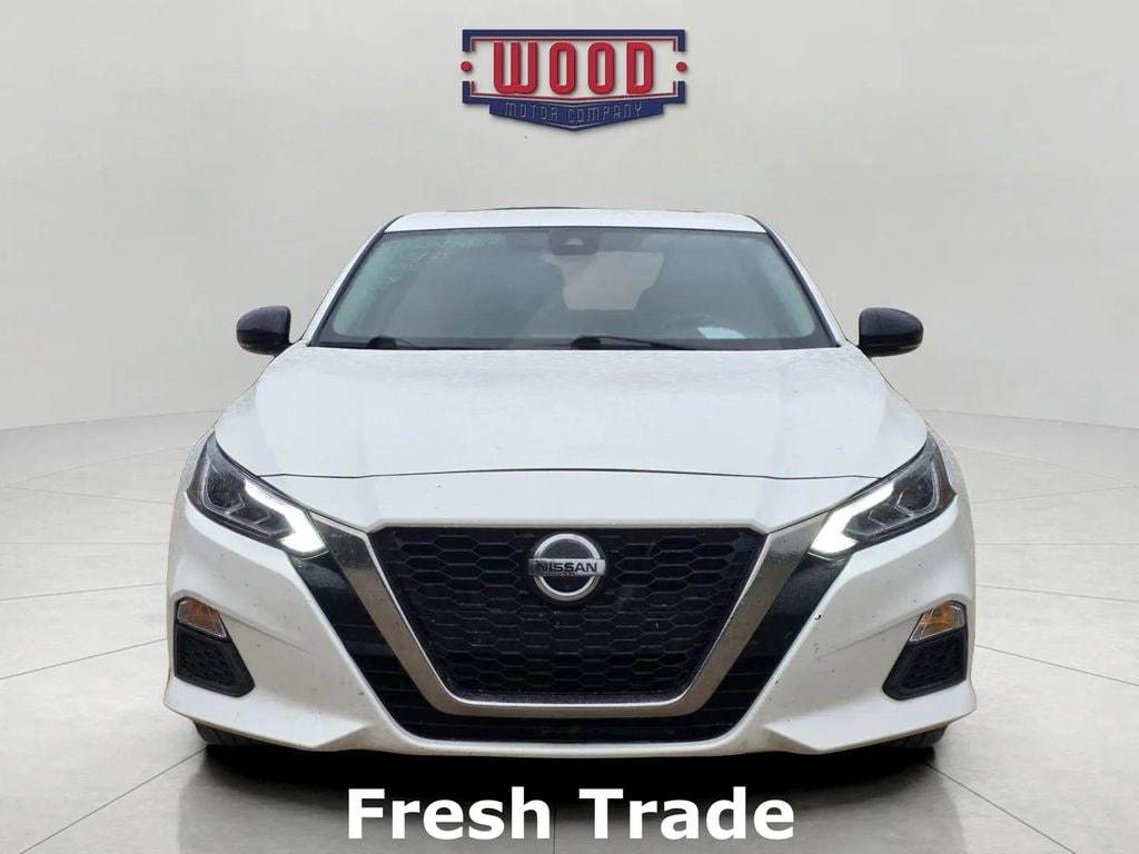 Used 2020 Nissan Altima 2.5 SR Sedan
