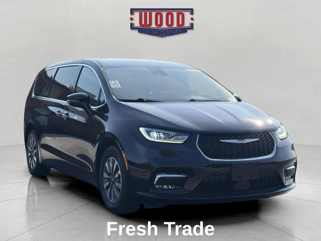2025 Chrysler Pacifica