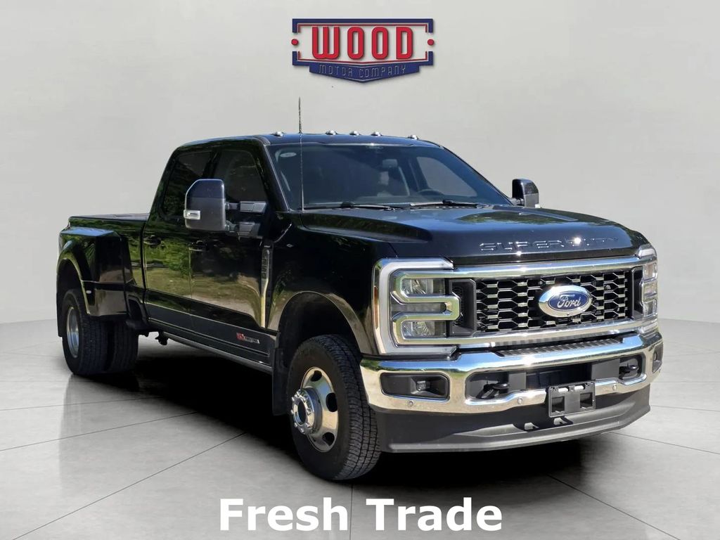 2024 Ford F-350 Lariat 4x4 Crew Cab 8' Box DRW's photo