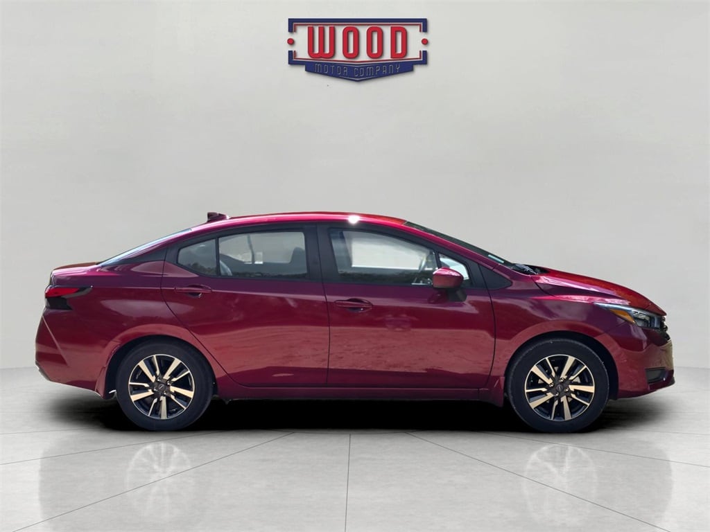 New 2025 Nissan Versa 1.6 SV Sedan