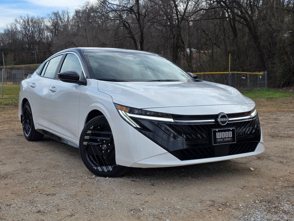 2026 Nissan Sentra SR's photo