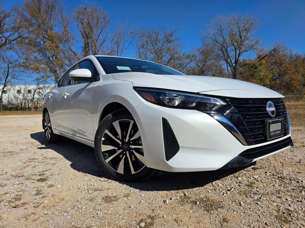 2025 Nissan Sentra SV photo 2