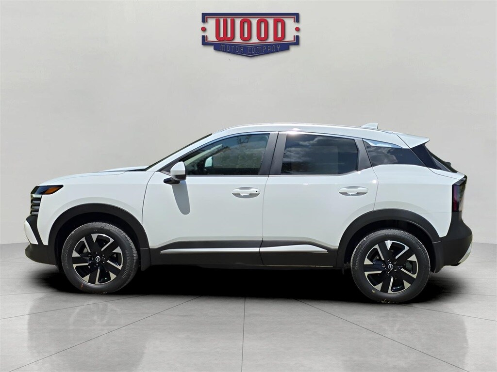 2025 Nissan Kicks SV photo 4