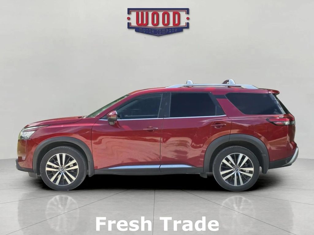 Used 2024 Nissan Pathfinder Platinum SUV