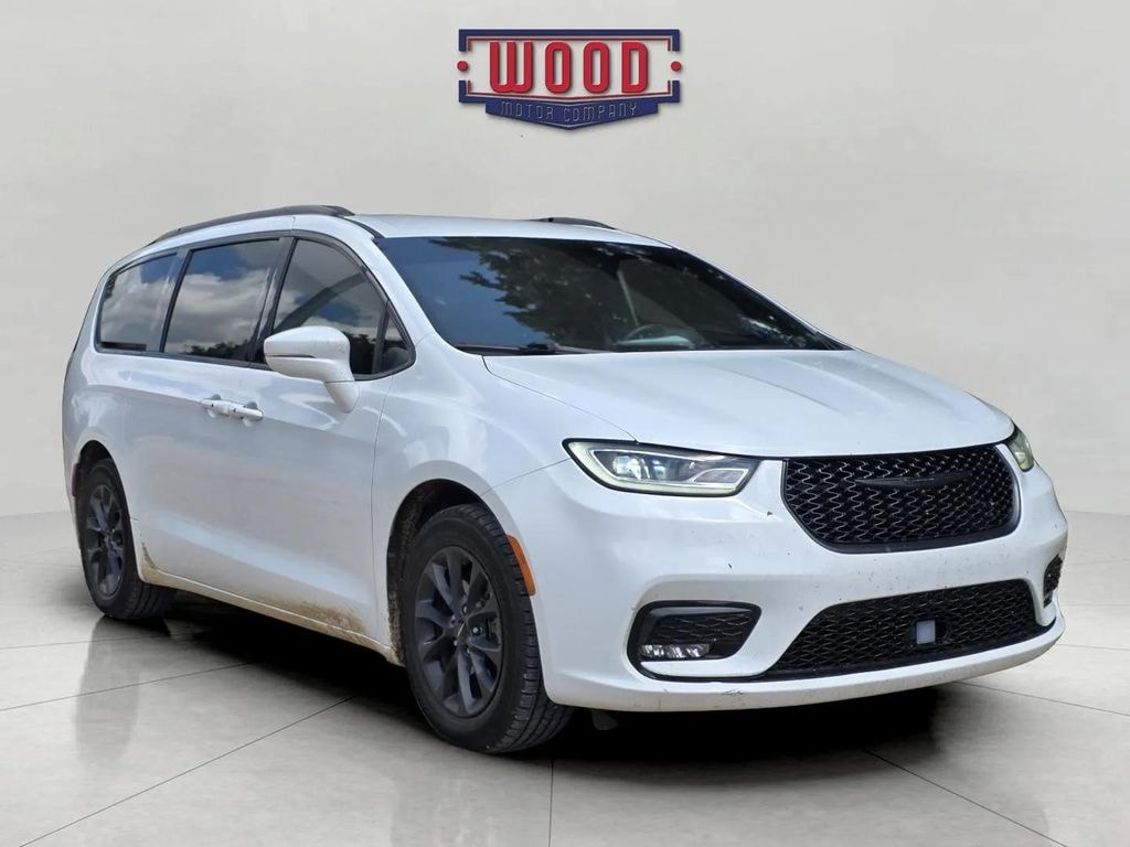 Used 2021 Chrysler Pacifica Touring L Minivan/Van
