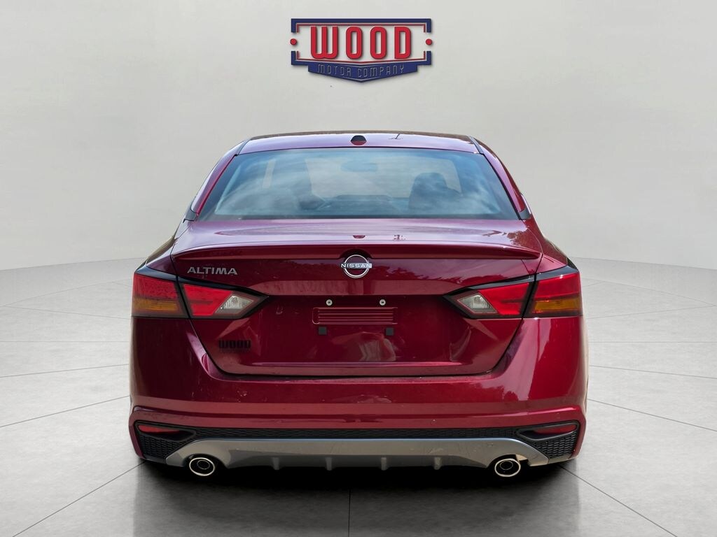 New 2026 Nissan Altima SV Sedan