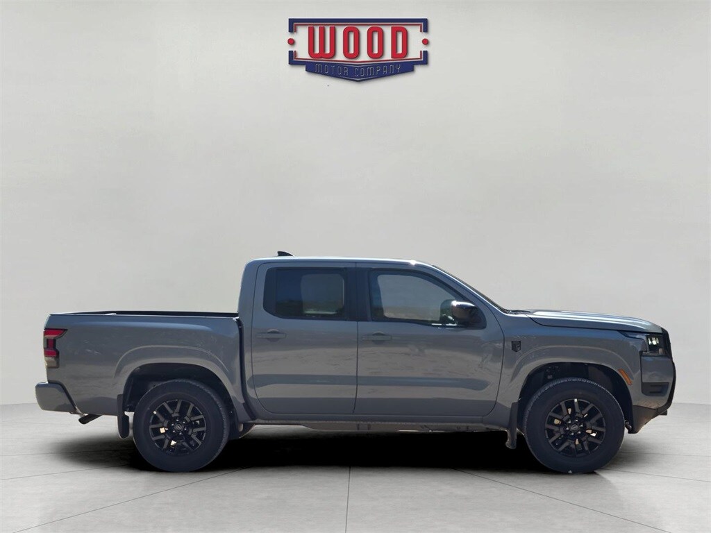 2026 Nissan Frontier SV photo 2