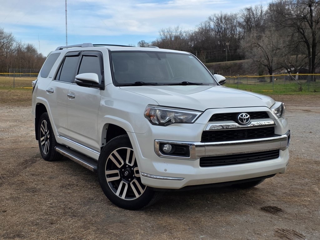 2019 Toyota 4Runner Limited's photo